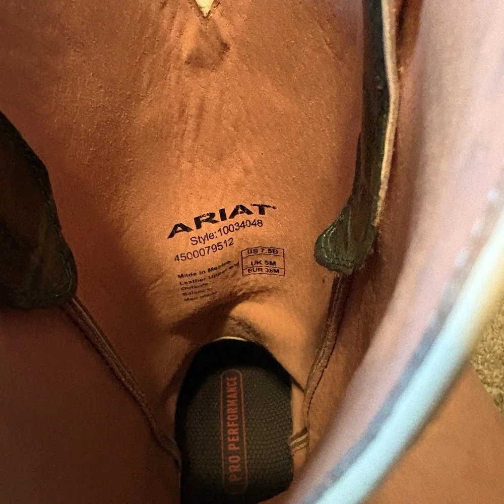 ARIAT Fonda Tuscan Taupe / Watercolor Square Toe Boots Women's 7.5B